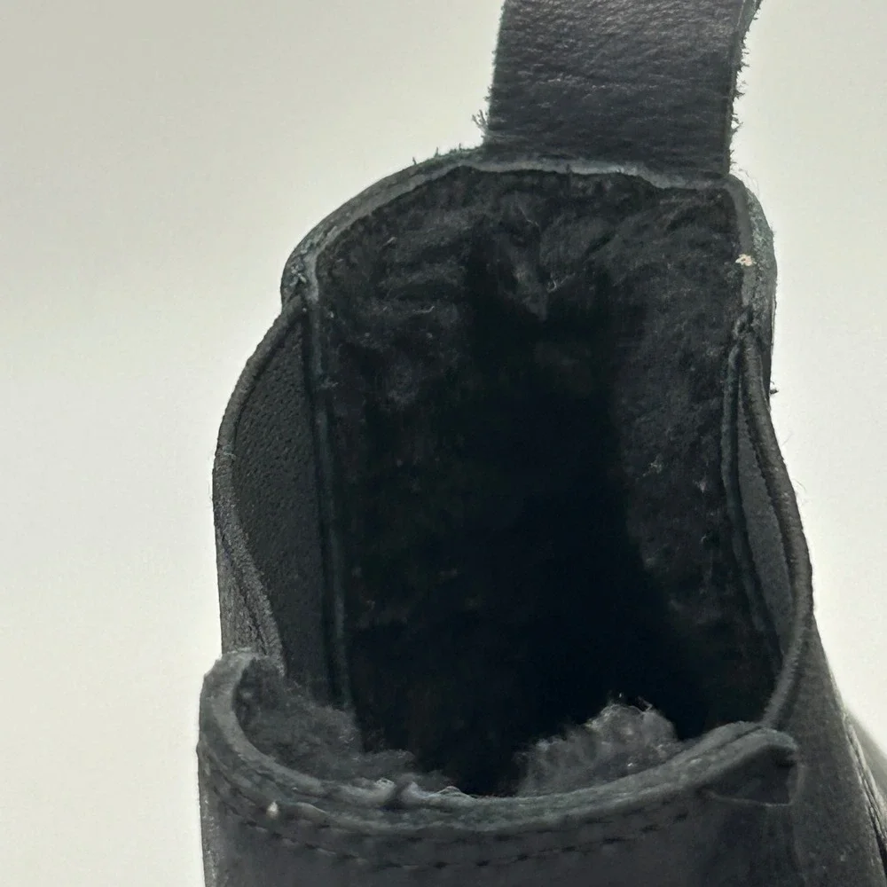 Eileen Fisher Cozy Shearling Chelsea Wedge Boots‎ 8 Black Leather Lug Gorpcore